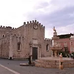 Charming Place 2 Taormina