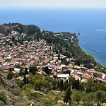 Charming Place 2 Taormina